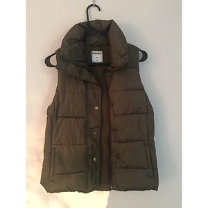 Old Navy Puff Vest